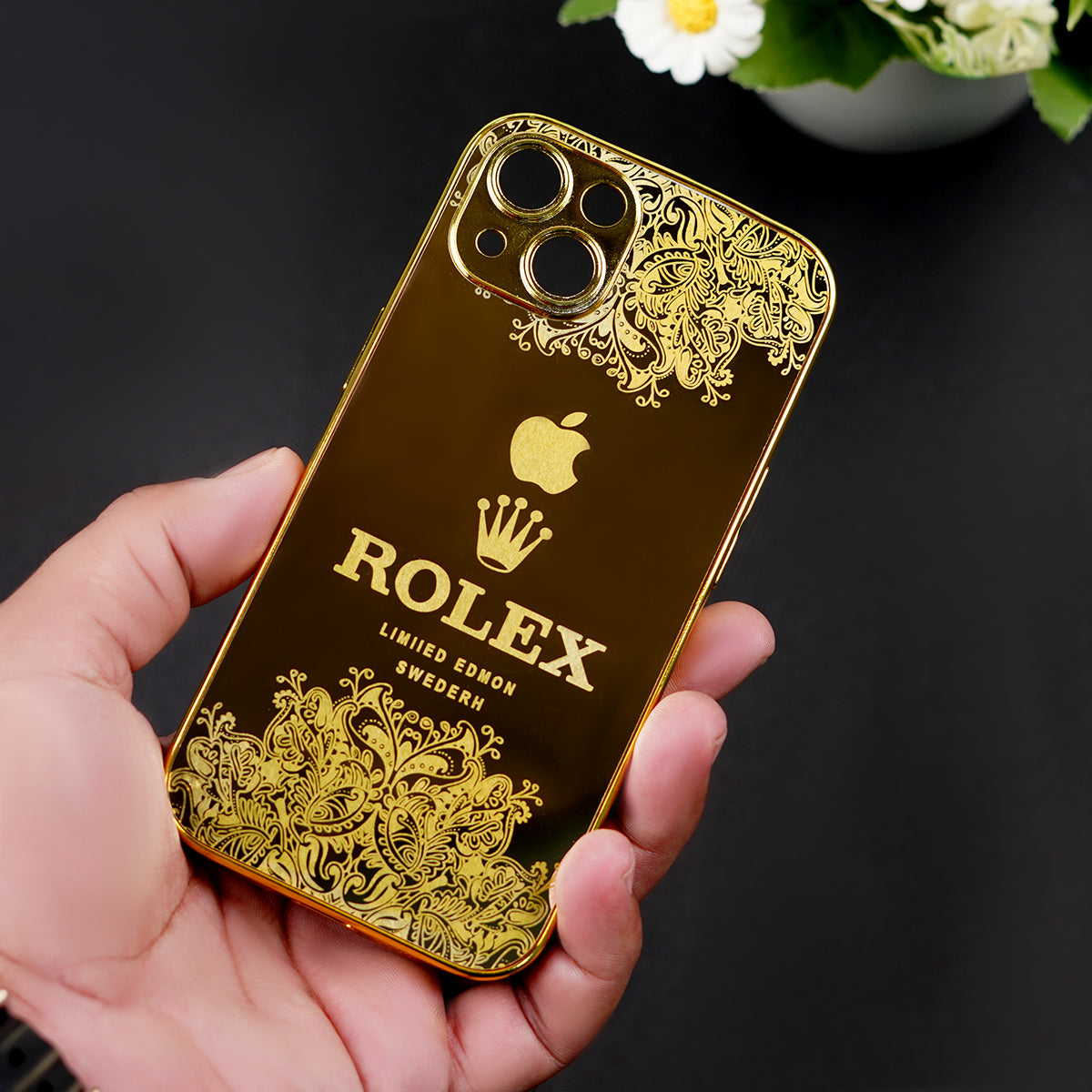 iPhone 15 - Luxe Camera Protective Gold Plated Case