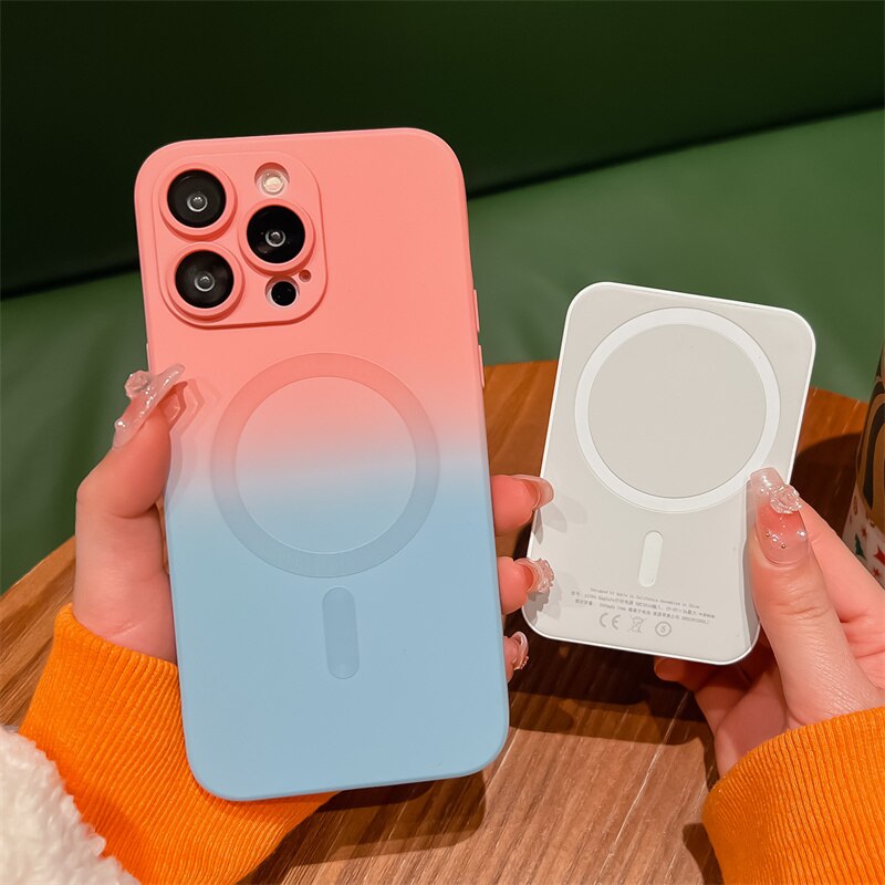 iPhone 14 Pro - Gradient MagSafe Silicone Case